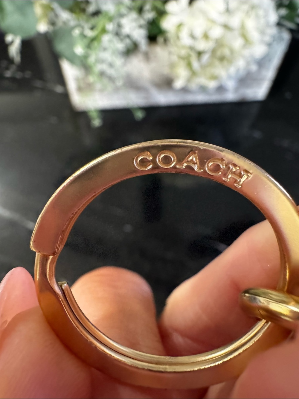💖COACH Pink Glitter Dice Charm Keychain w/ Signature C Charm - Picture 5 of 5